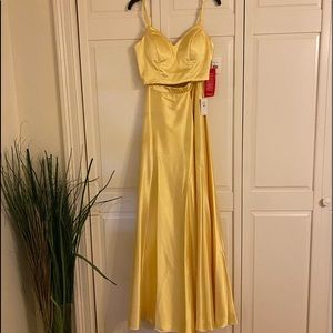 Yellow Prom Gown